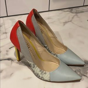 Rock and Republic Women’s Blue Patchwork Heel